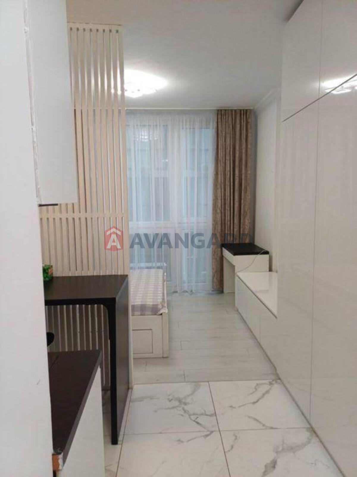 1 ��. ��������, 22/-/10 ��. �., 6/12 ������ ���� 15