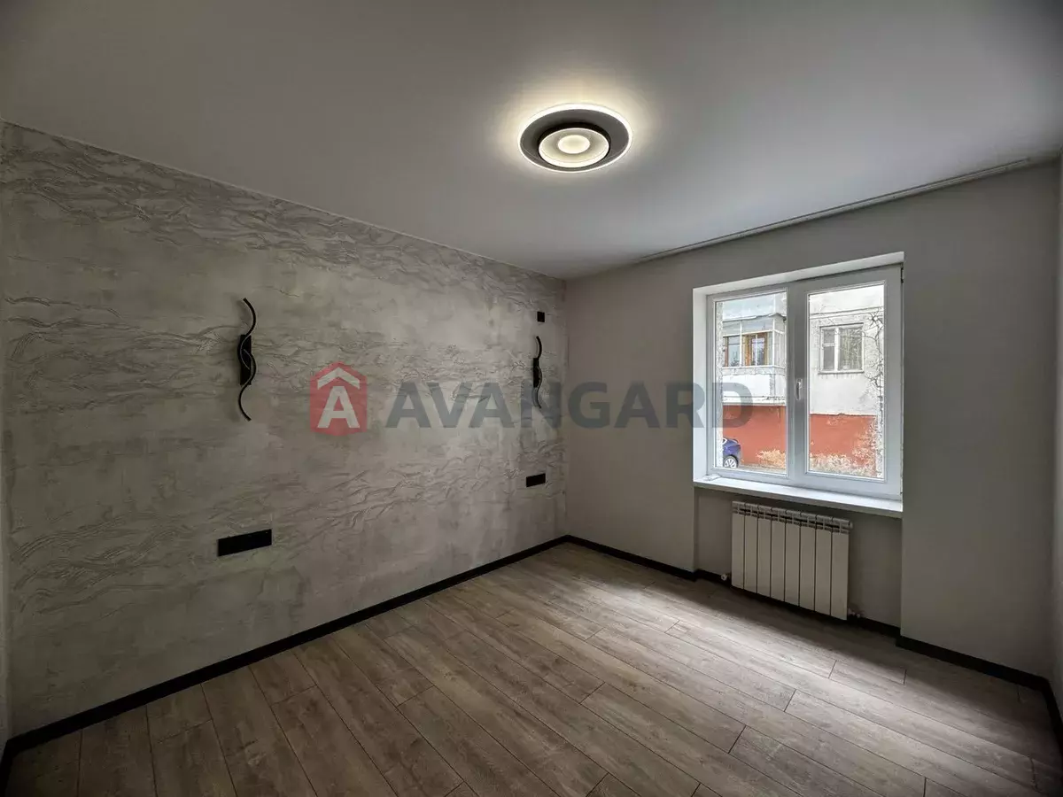 2 ��. ��������, 46/-/14 ��. �., 1/9 ������ ���� 1