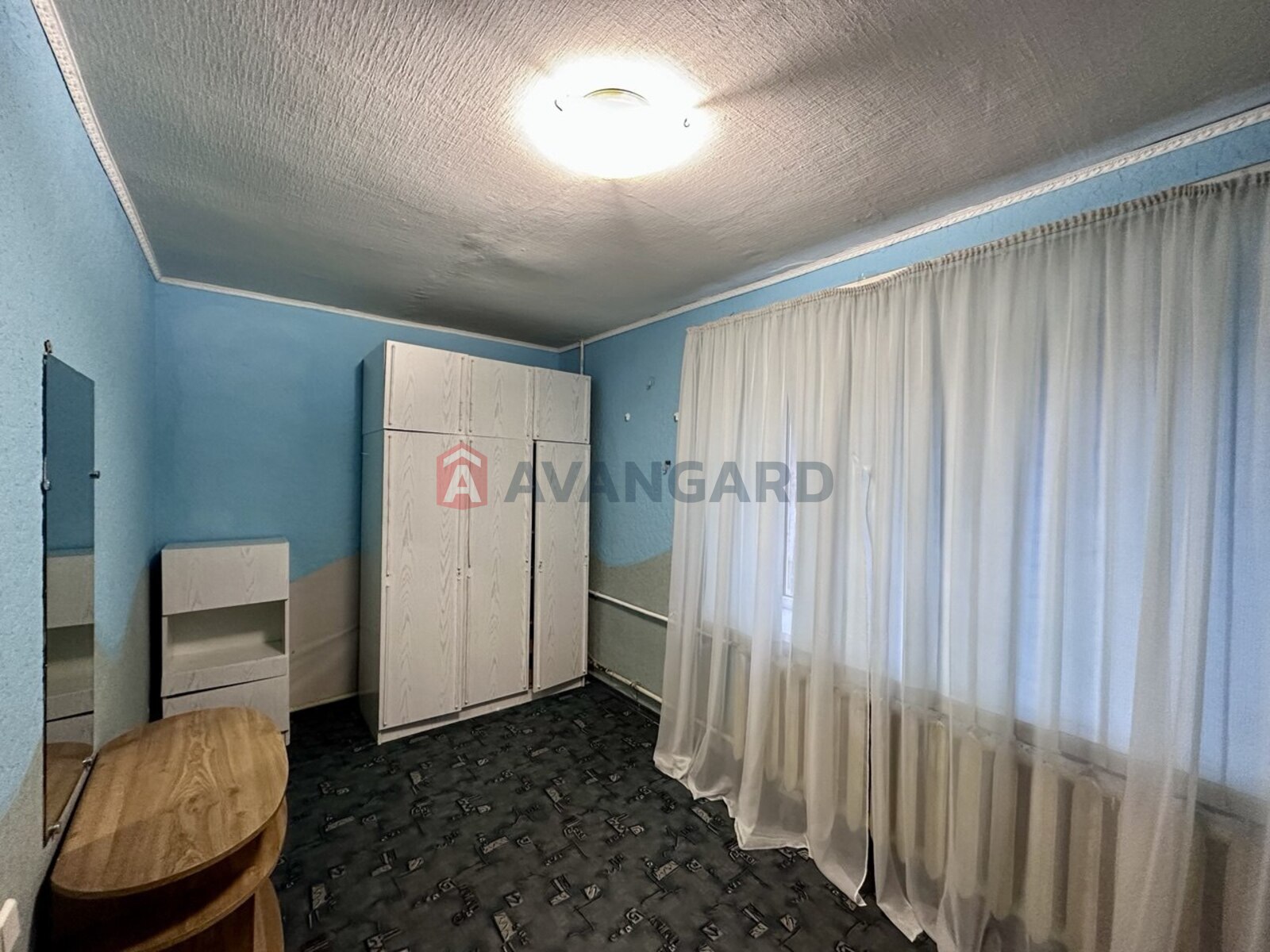 2 ��. ��������, 44,9/27,5/6,3 ��. �., 1/5 ������ ���� 11