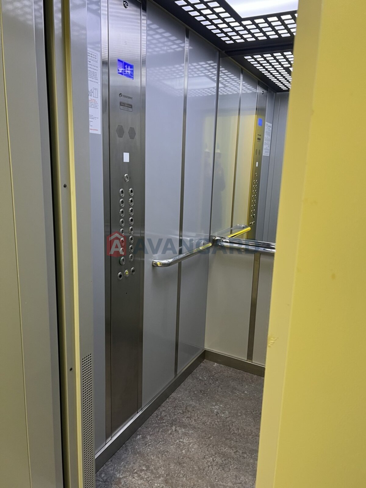 1 ��. ��������, 40/-/9 ��. �., 14/16 ������ ���� 10