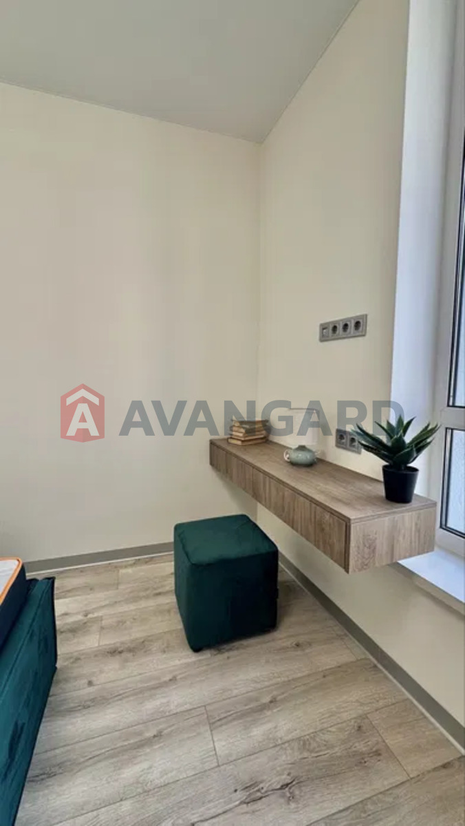 1 ��. ��������, 37/18/10 ��. �., 8/21 ������ ���� 21