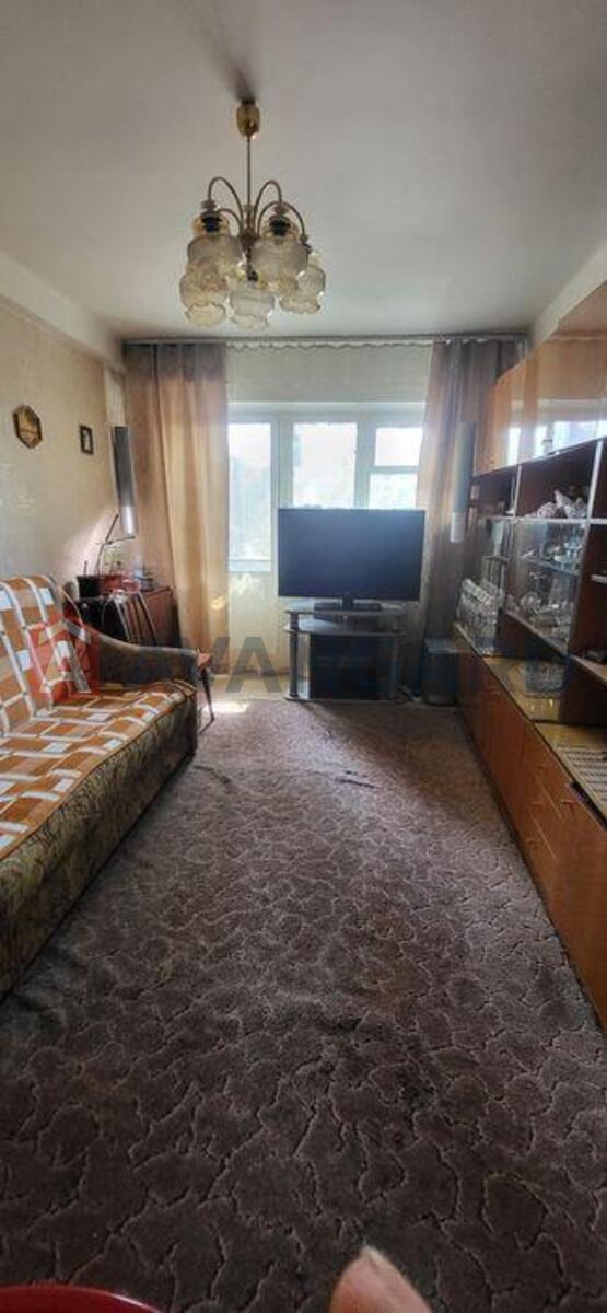 2 ��. ��������, 40/-/40 ��. �., 3/5 ������ ���� 4