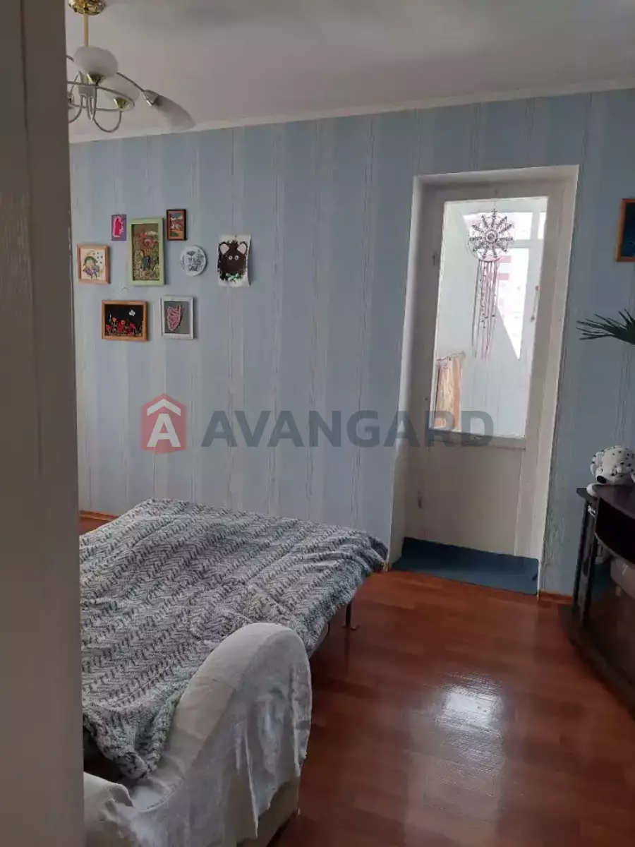 2 ��. ��������, 50/29/7 ��. �., 10/10 ������ ���� 8