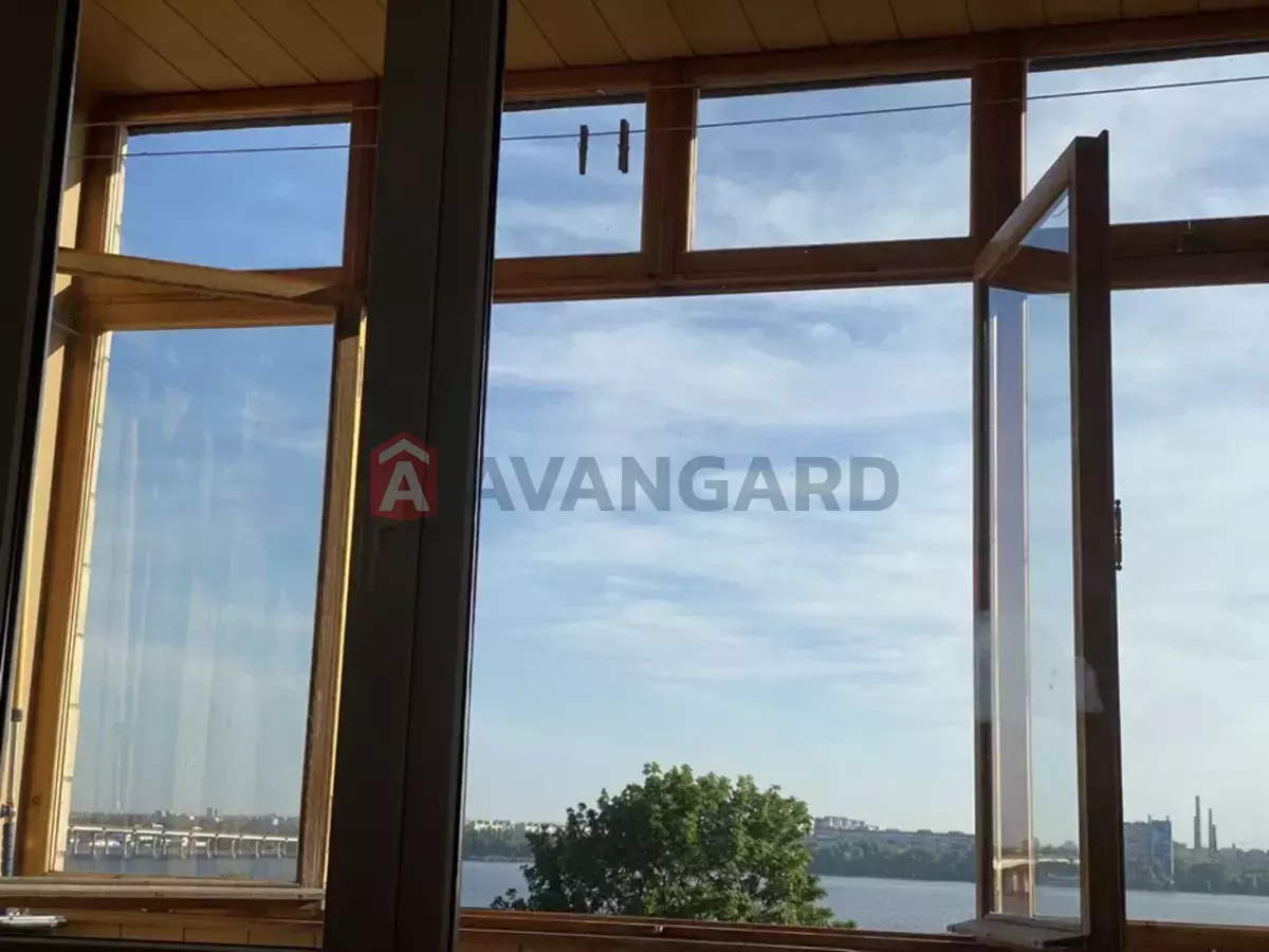 4 . , 75/-/7 . ., 5/9   6