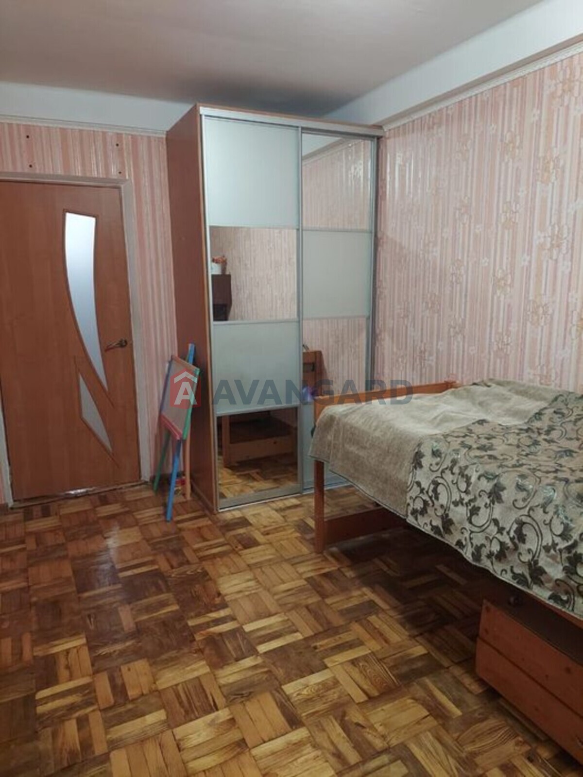 2 ��. ��������, 42/-/6 ��. �., 3/5 ������ ���� 5