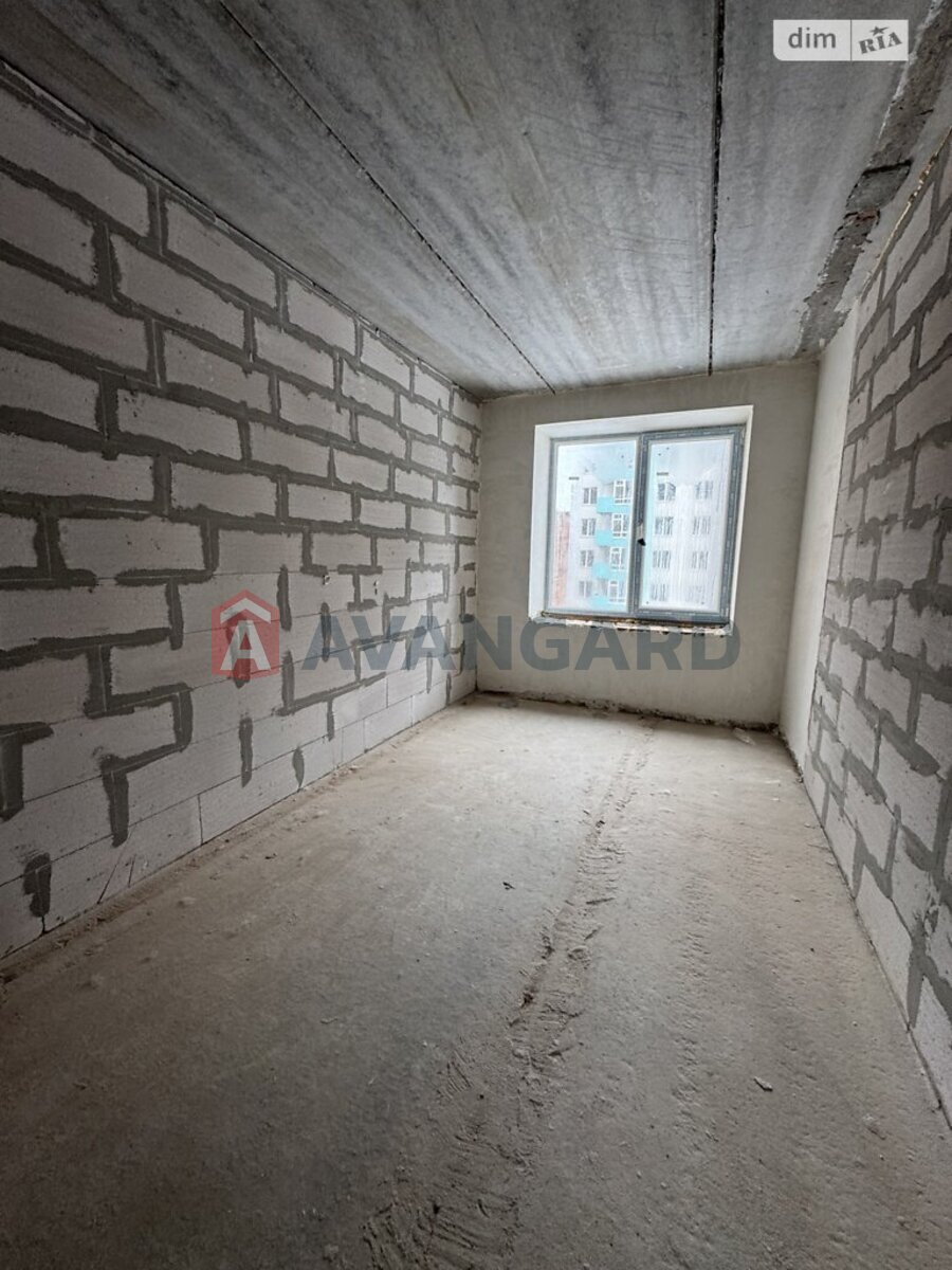 2 ��. ��������, 46/25/10 ��. �., 3/10 ������ ���� 5