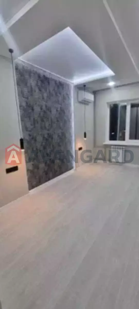 3 ��. ��������, 80/-/11 ��. �., 6/11 ������ ���� 1