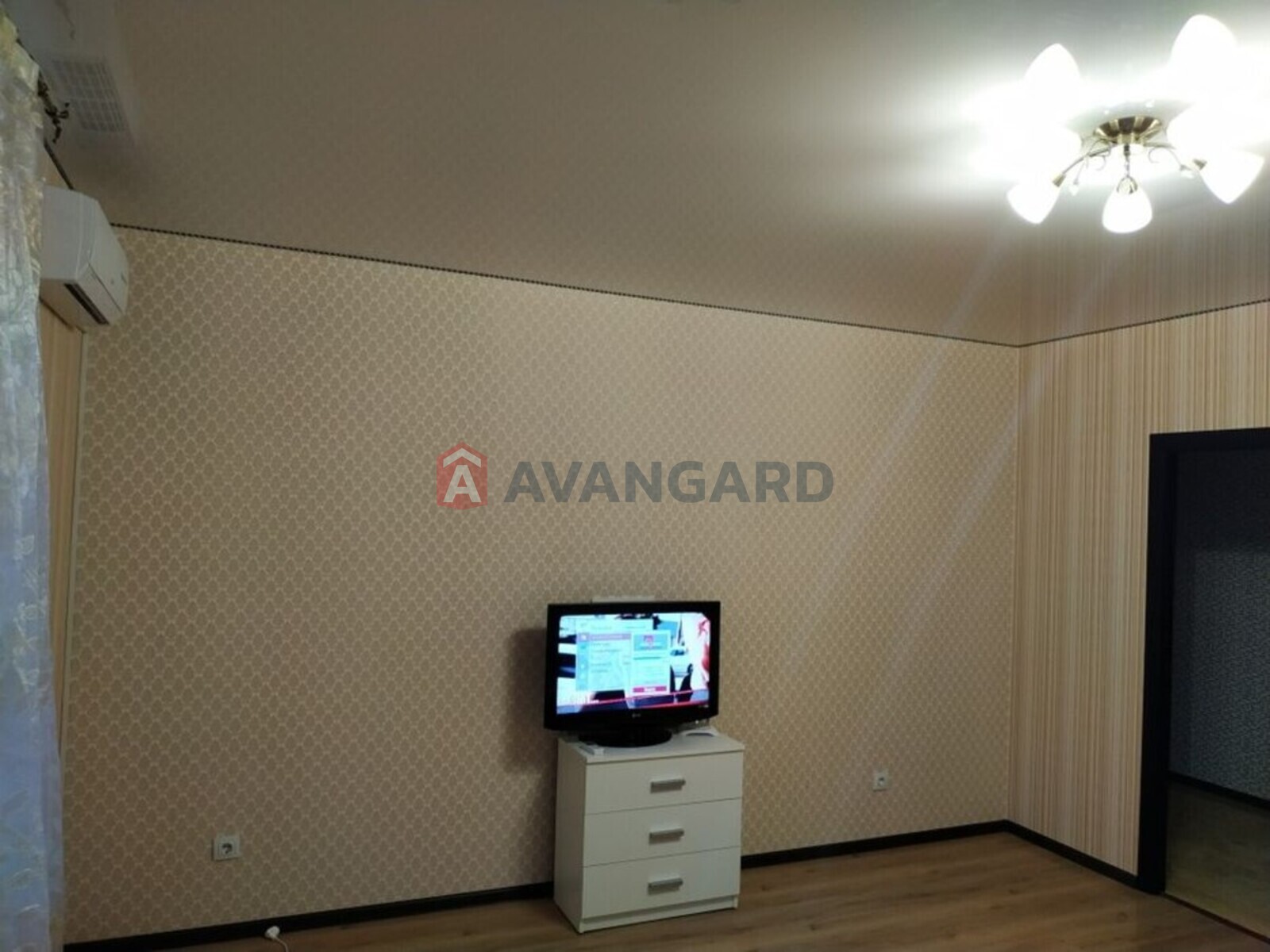 1 ��. ��������, 57/-/15 ��. �., 7/12 ������ ���� 11