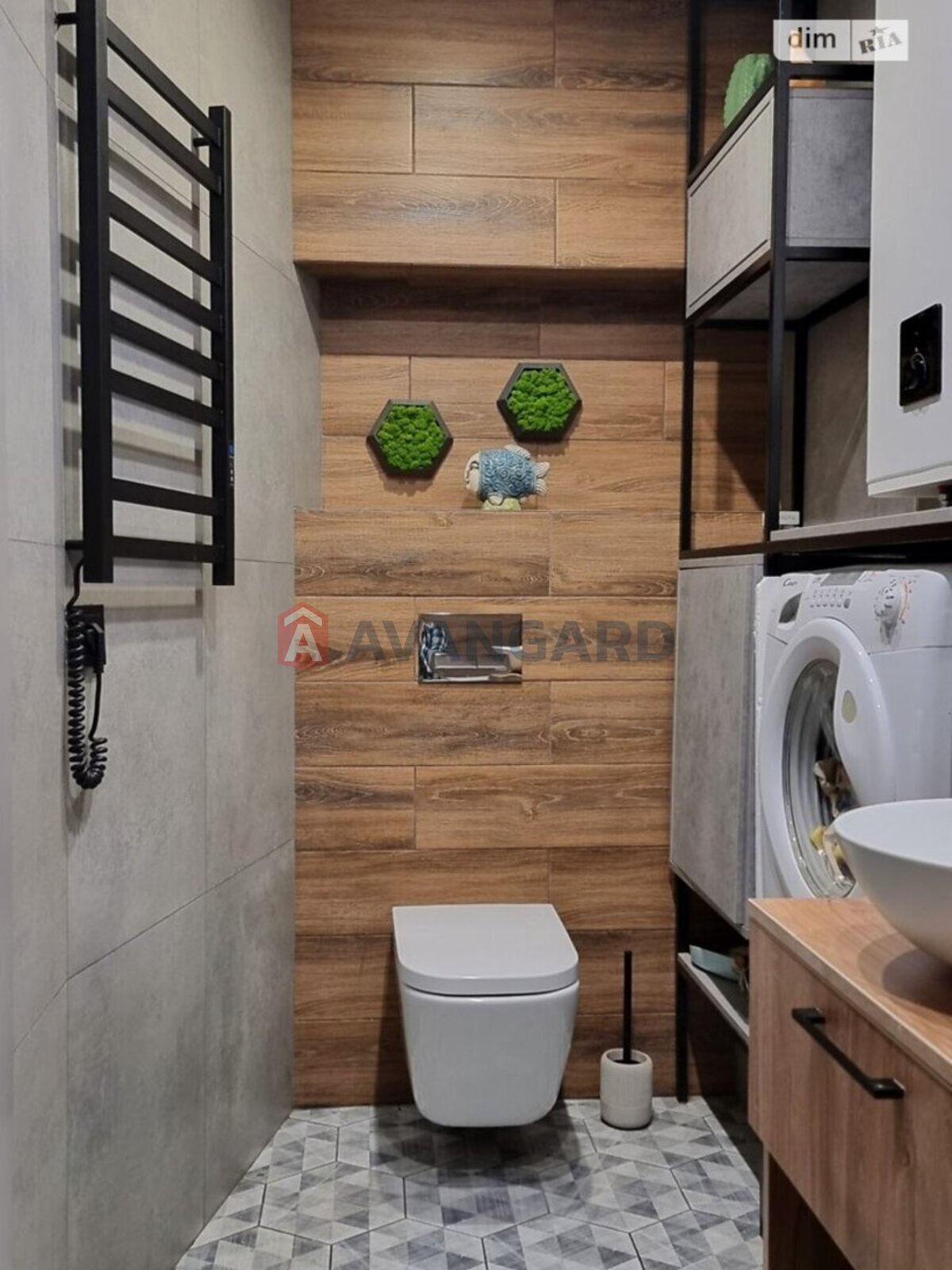 3 ��. ��������, 65/-/- ��. �., 6/9 ������ ���� 19