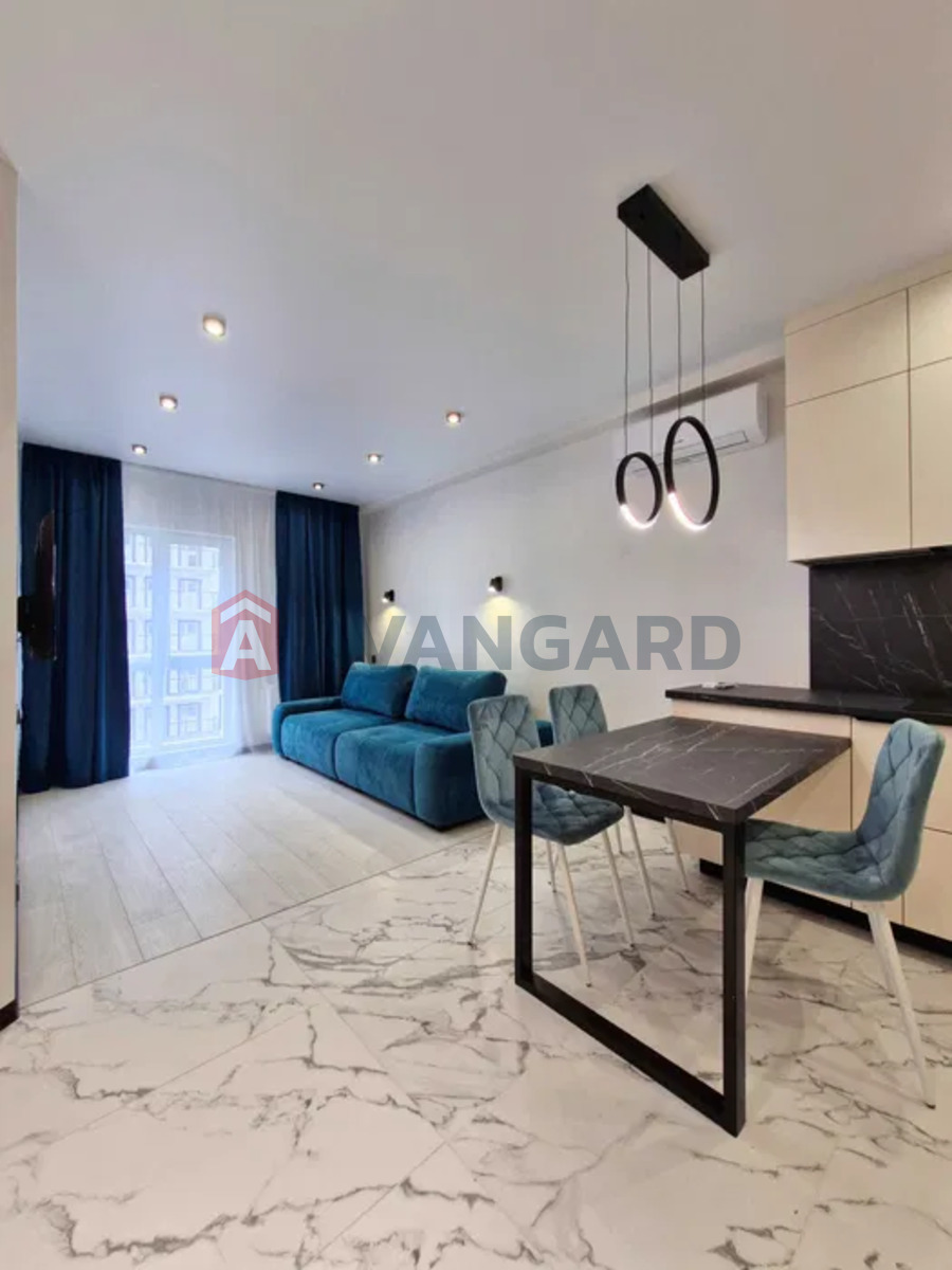 1 . , 42/-/18 . ., 14/21   2