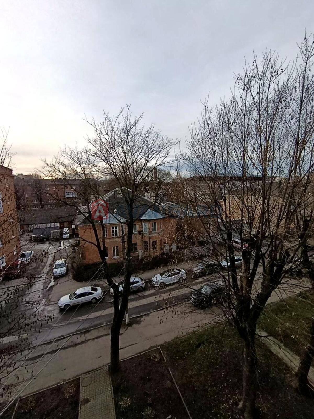 4 ��. ��������, 130/80/7 ��. �., 4/4 ������ ���� 14