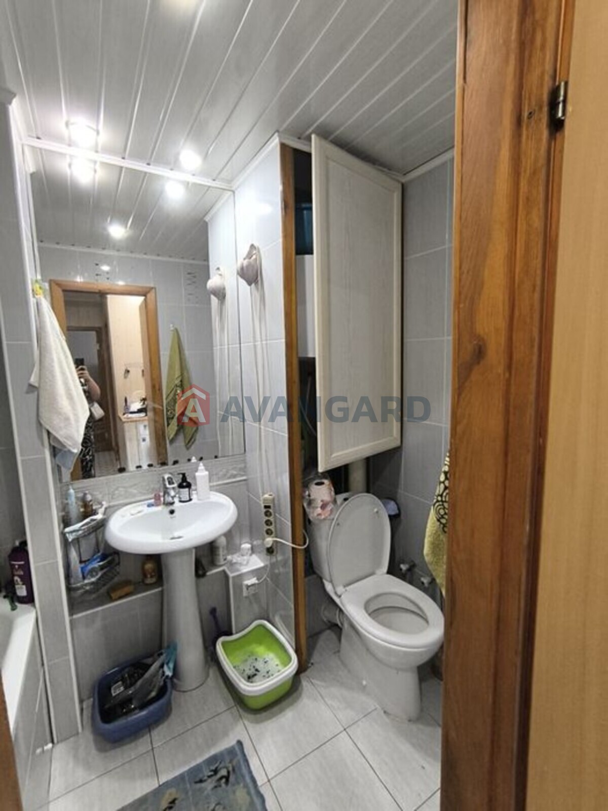 3 ��. ��������, 62/-/7 ��. �., 5/9 ������ ���� 5