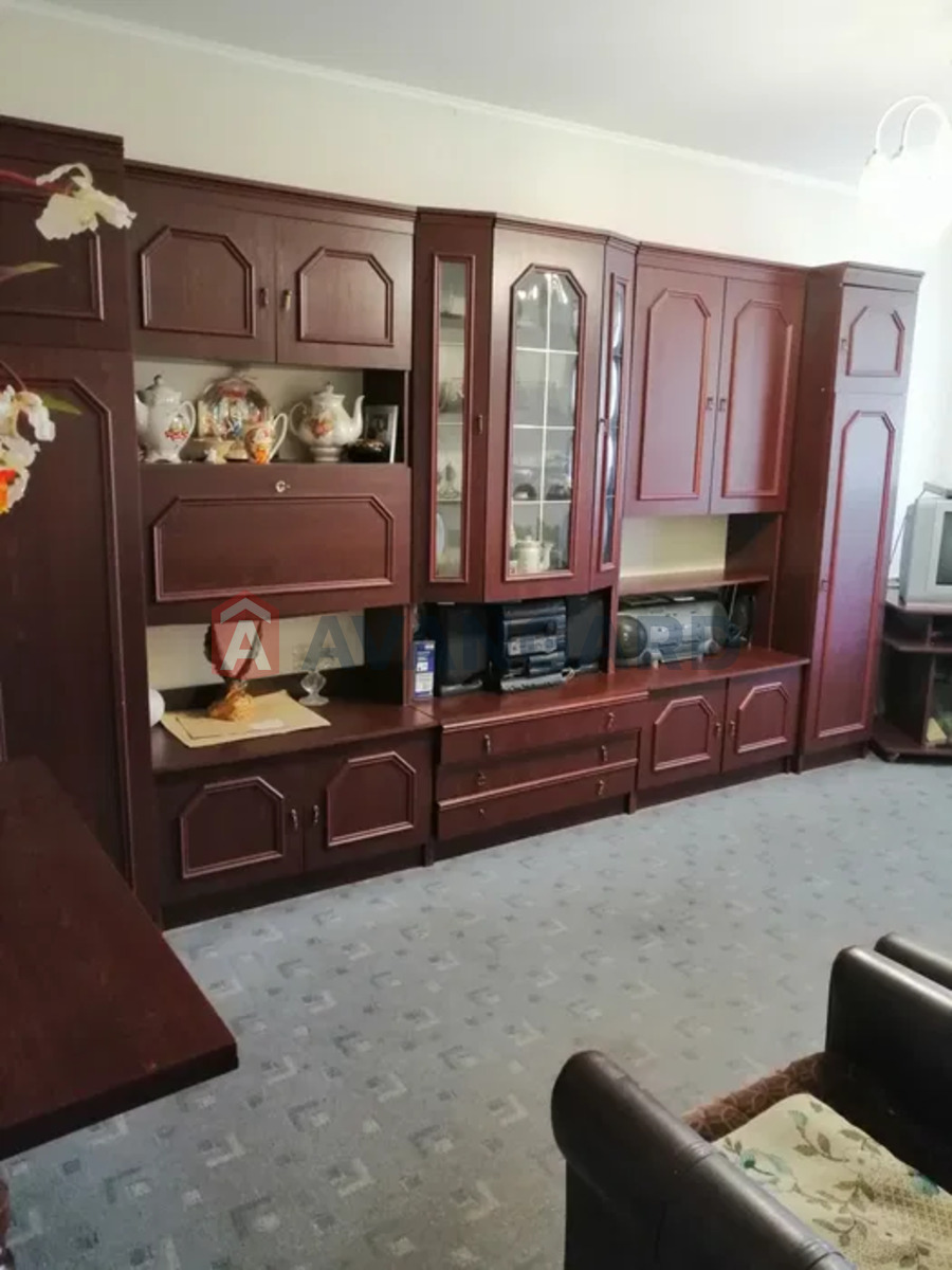 3 . , 67/-/9 . ., 7/10   6