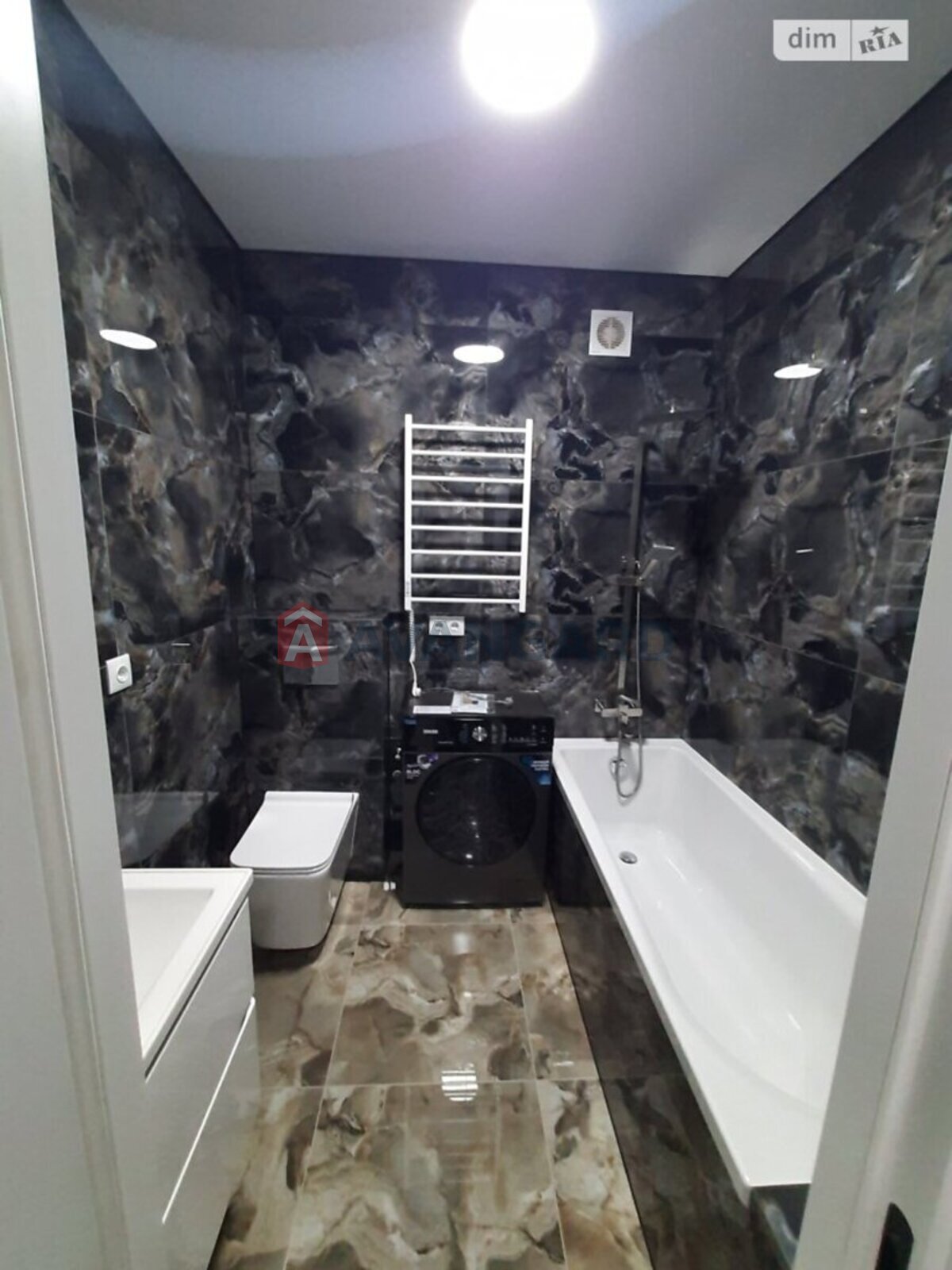 2 ��. ��������, 58/27/15 ��. �., 9/10 ������ ���� 9