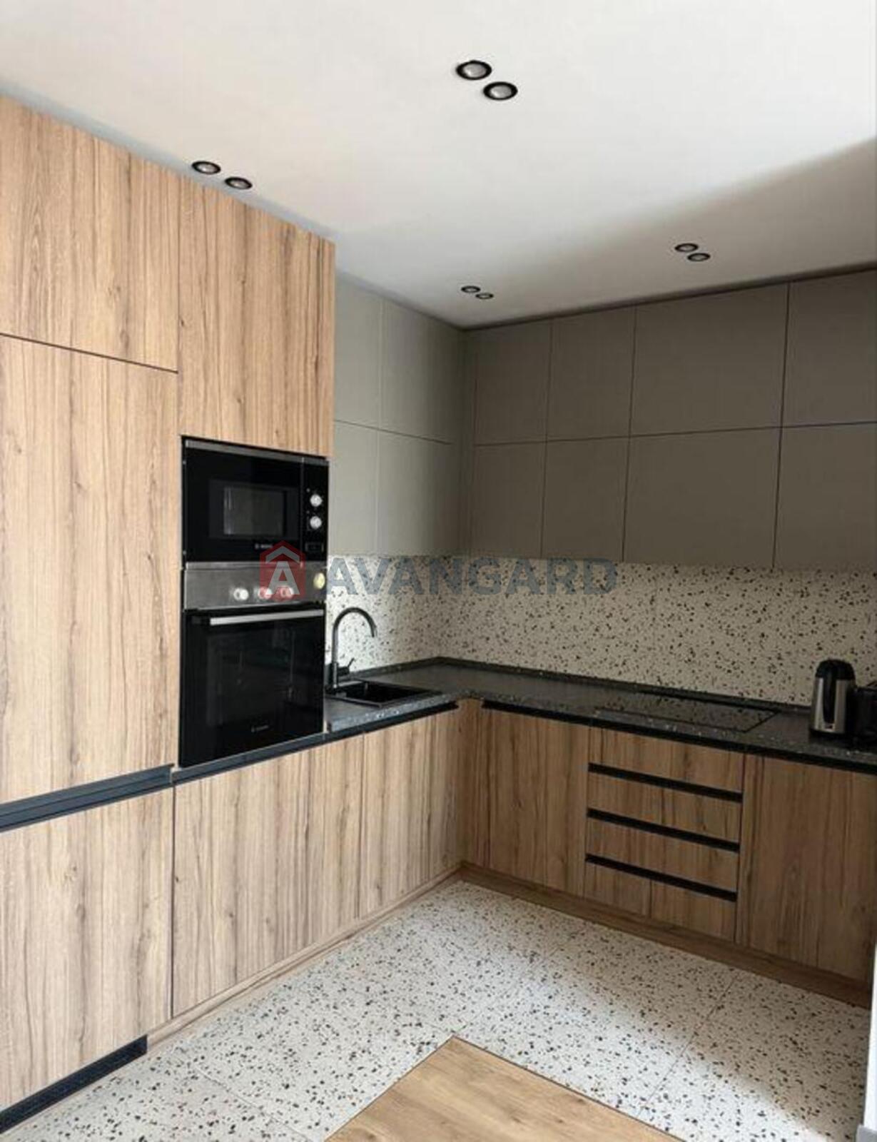 1 ����. ��������, 48/-/20 ��. �., 12/12 ���� ���� 1