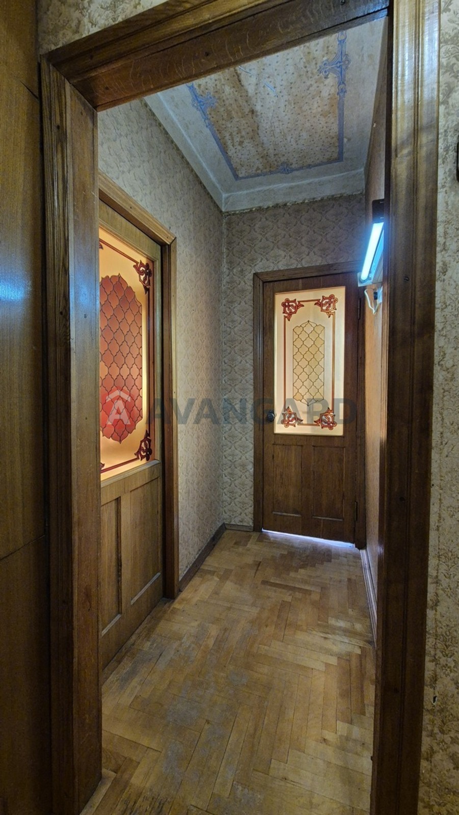 2 ��. ��������, 44/31/6 ��. �., 3/5 ������ ���� 12