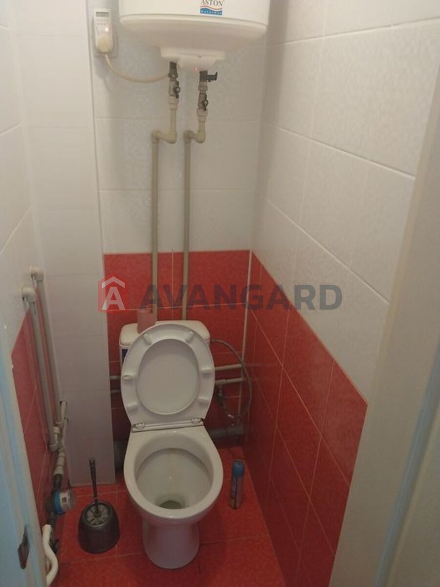 2 . , 50/-/9 . ., 4/9   5