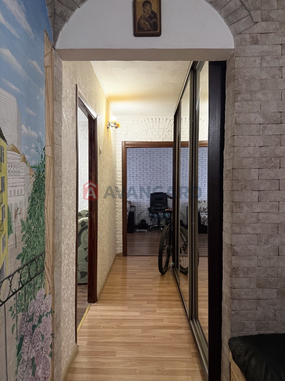 2 ����. ��������, 51/-/8 ��. �., 2/9 ���� ���� 20