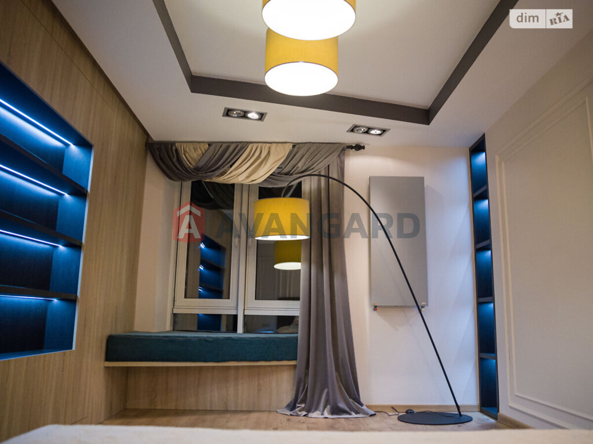 1 ����. ��������, 46/20/14 ��. �., 15/16 ���� ���� 24