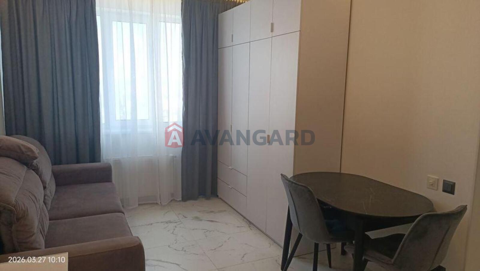 1 ��. ��������, 38/-/12 ��. �., 24/24 ������ ���� 4