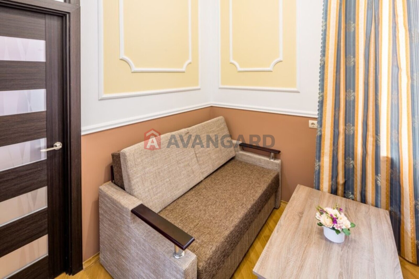 2 ��. ��������, 34/-/6 ��. �., 4/4 ������ ���� 4