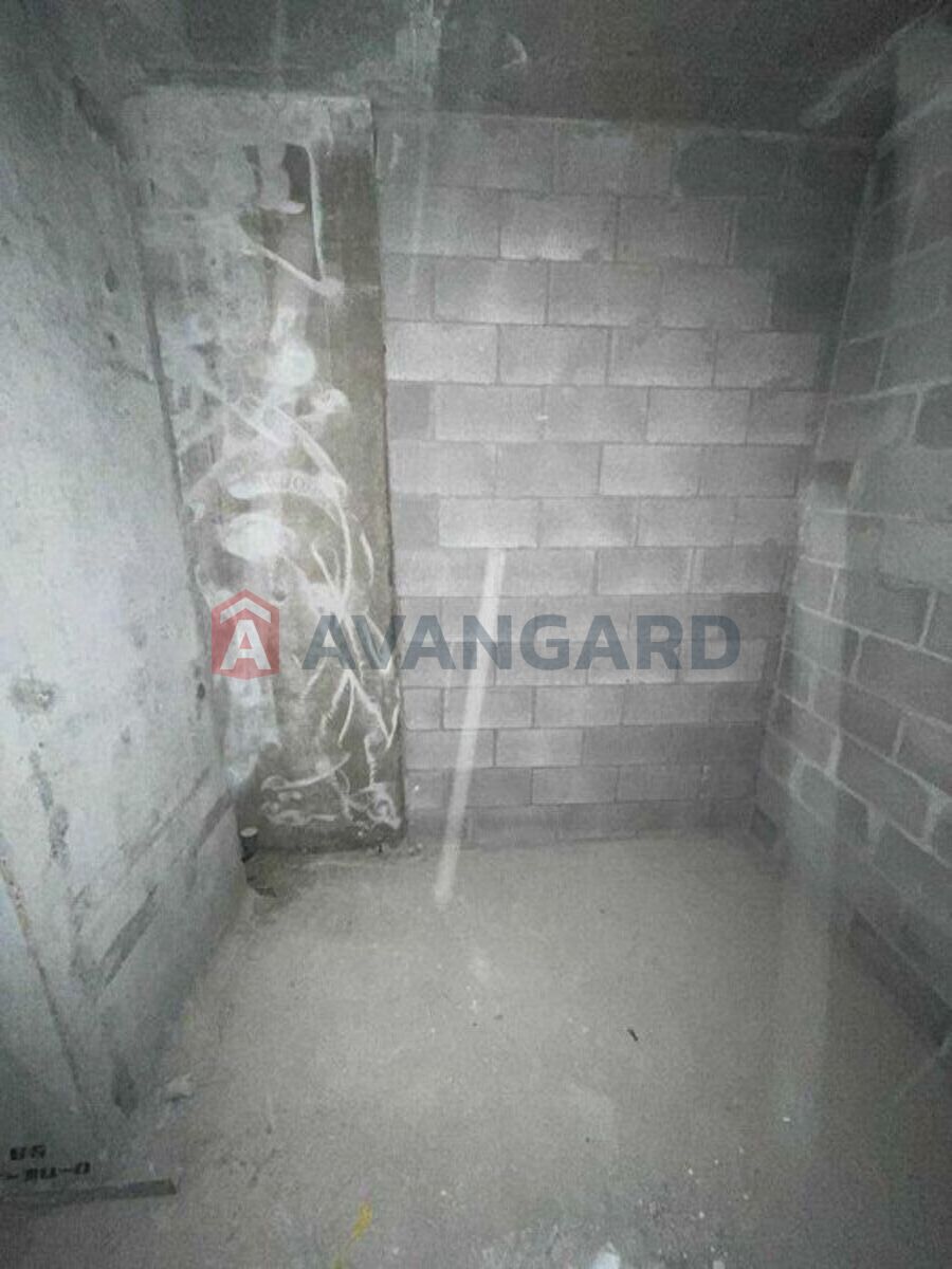 1 ��. ��������, 48/-/15 ��. �., 9/12 ������ ���� 9