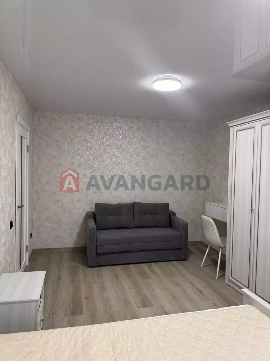 1 ��. ��������, 31/-/10 ��. �., 3/9 ������ ���� 6