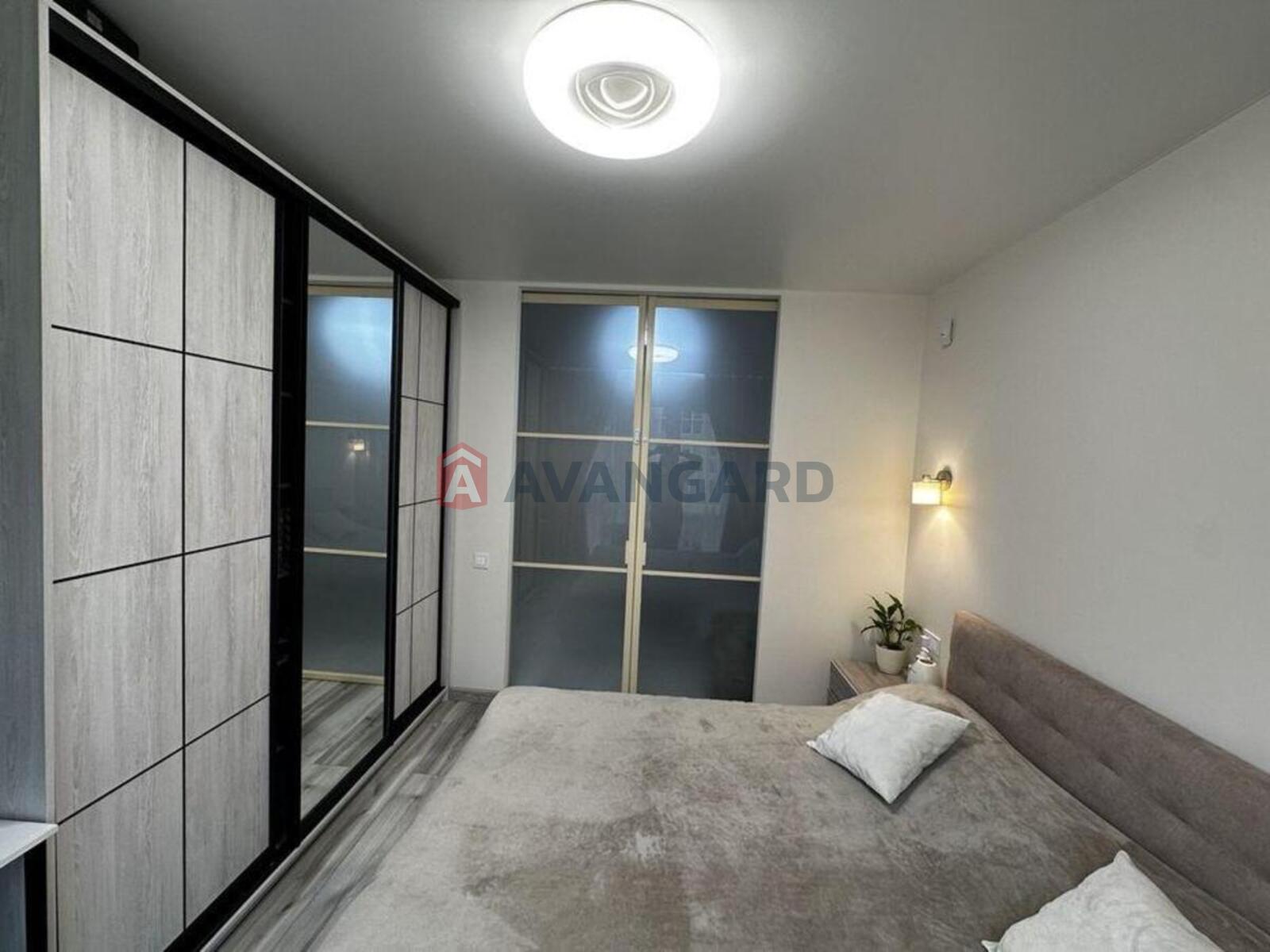 2 . , 56/-/10 . ., 2/6   3