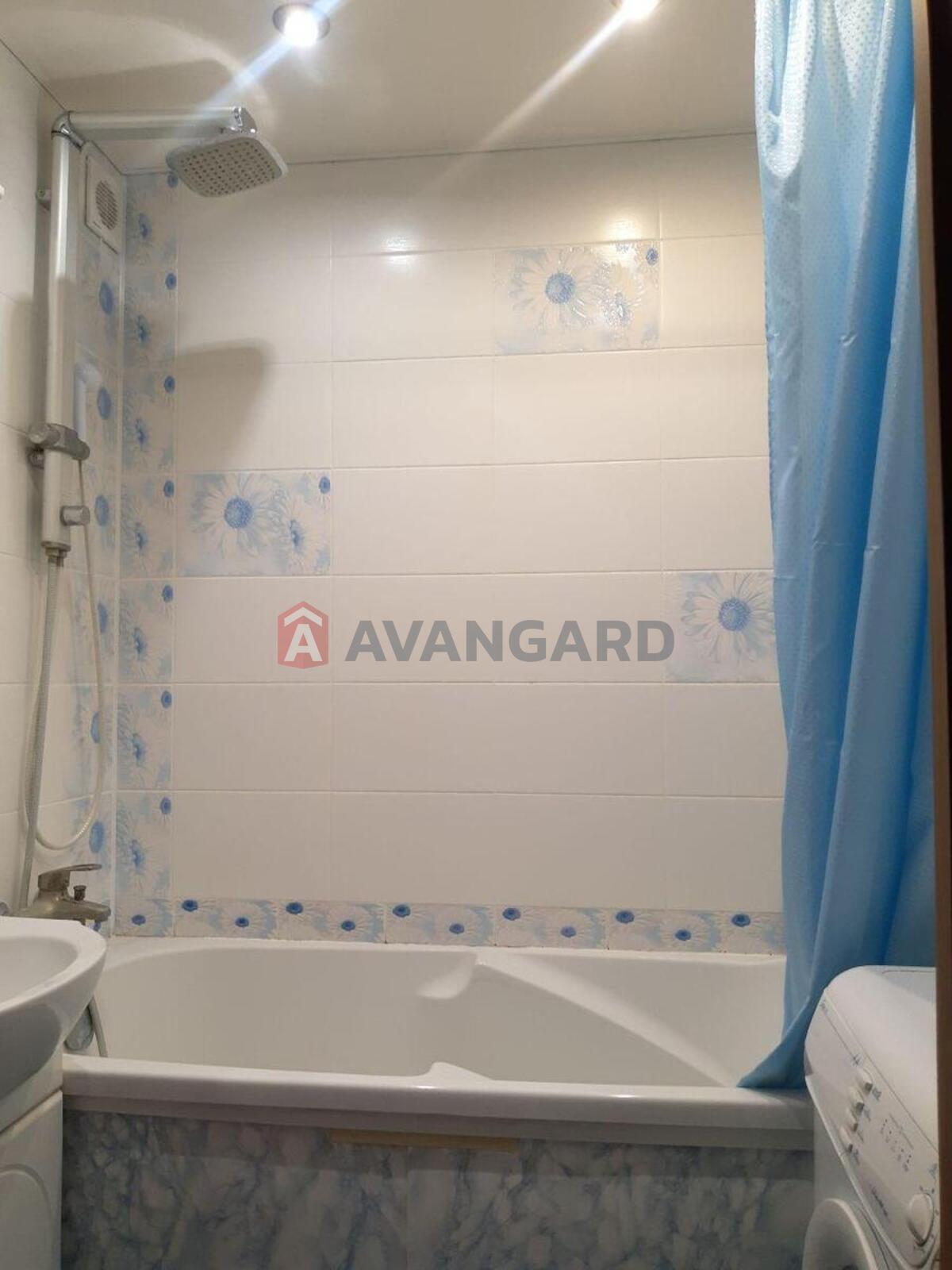 3 ����. ��������, 75/40/8 ��. �., 12/20 ���� ���� 19