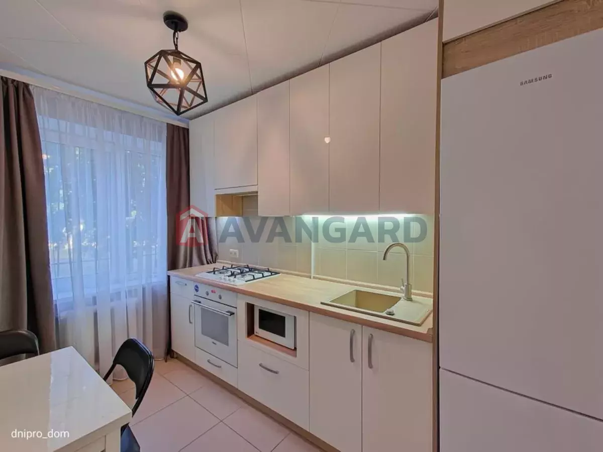 2 ��. ��������, 46/-/8 ��. �., 1/9 ������ ���� 1