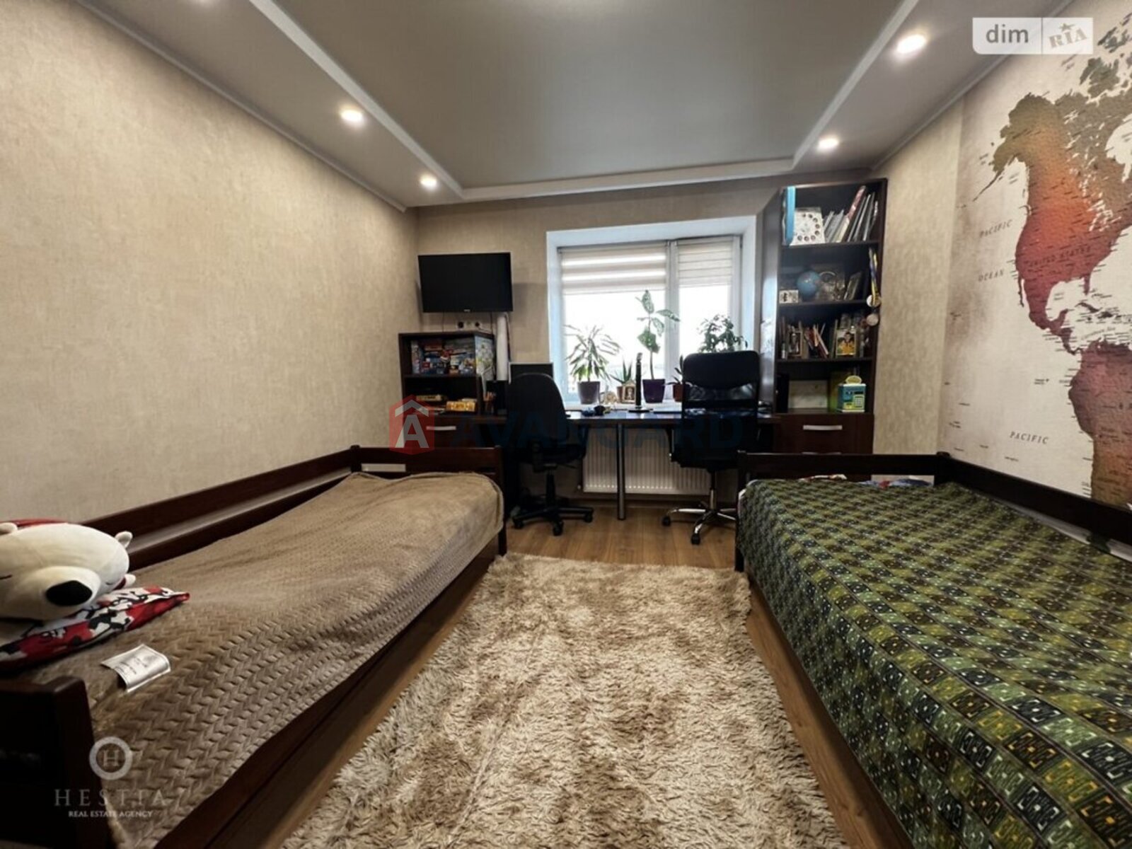 3 ��. ��������, 68/-/12 ��. �., 4/10 ������ ���� 7