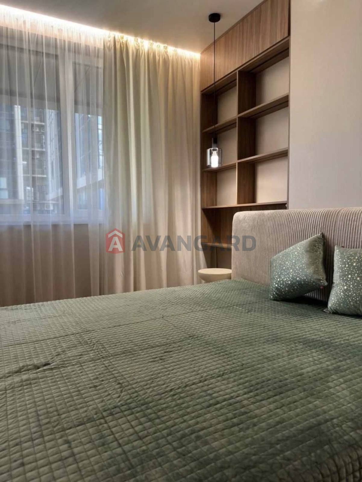 1 ��. ��������, 50/40/10 ��. �., 24/30 ������ ���� 8