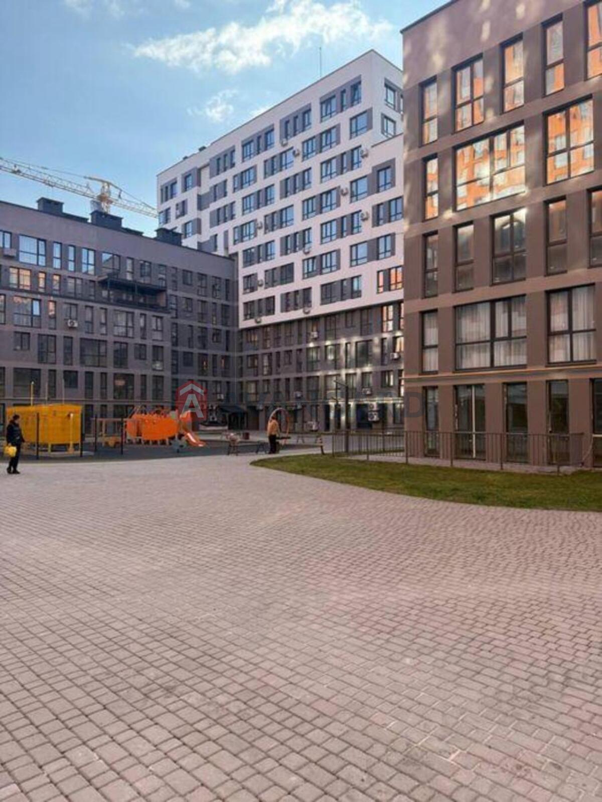 1 ����. ��������, 42/-/20 ��. �., 3/5 ���� ���� 3