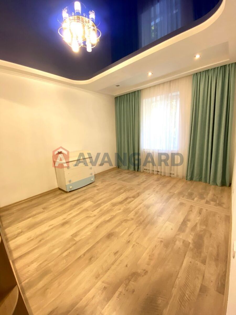 3 ��. ��������, 62/-/7 ��. �., 3/3 ������ ���� 7