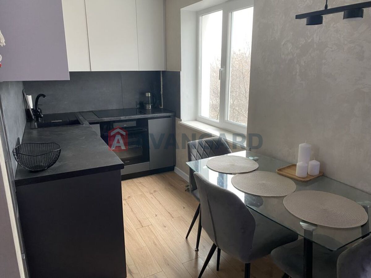 3 ����. ��������, 53/-/6 ��. �., 3/5 ���� ���� 3