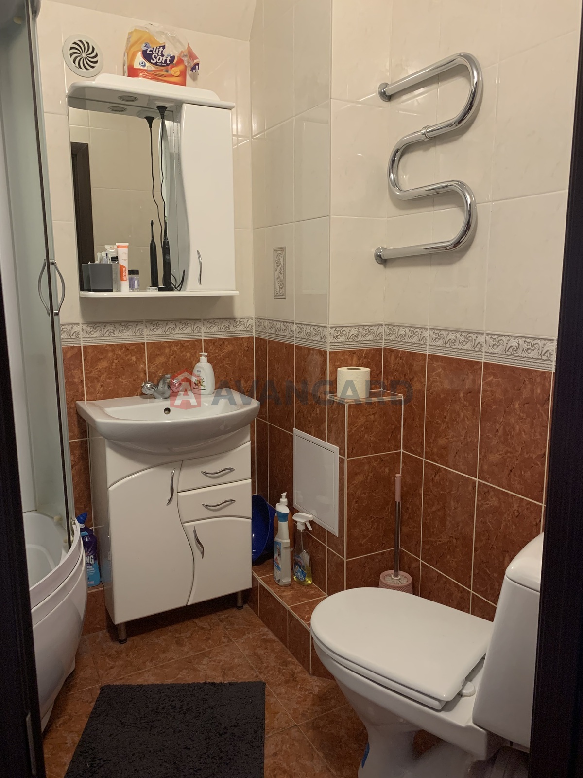 1 ����. ��������, 35/20/7 ��. �., 10/10 ���� ���� 11