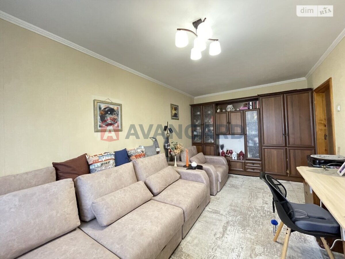 2 ��. ��������, 51/-/- ��. �., 6/9 ������ ���� 11