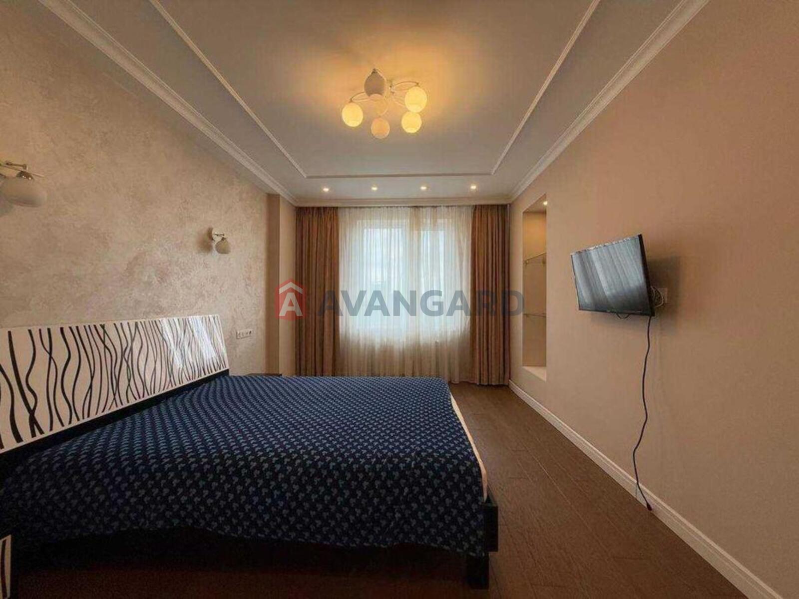 4 ��. ��������, 148/-/20 ��. �., 18/21 ������ ���� 14