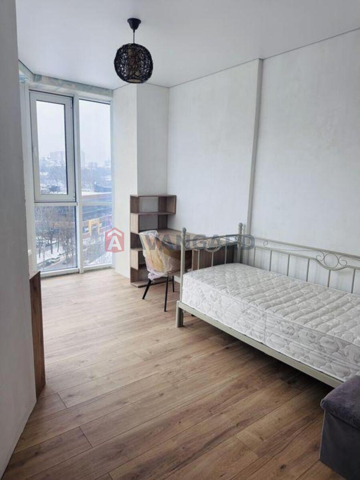 1 ��. ��������, 37/-/16 ��. �., 12/26 ������ ���� 4