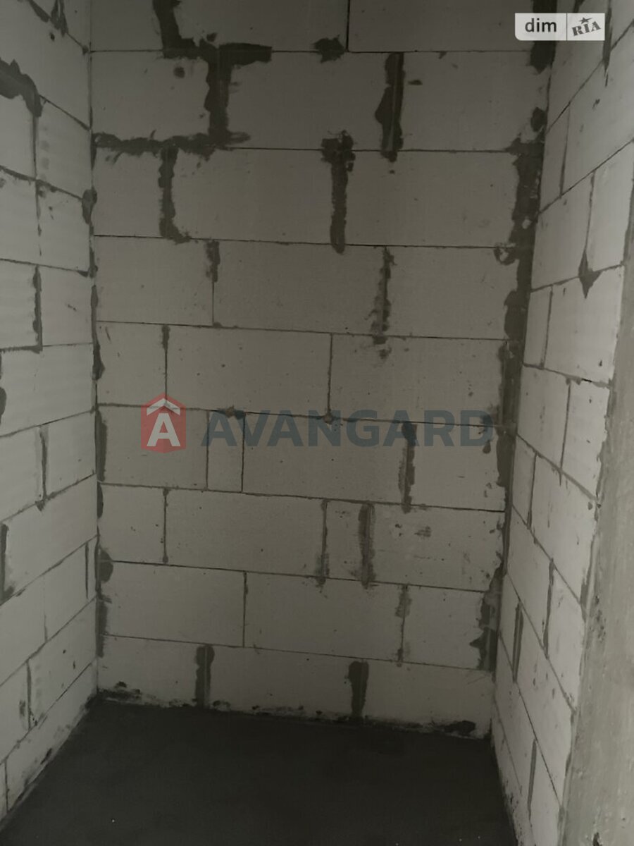 2 ��. ��������, 66/-/- ��. �., 8/8 ������ ���� 6