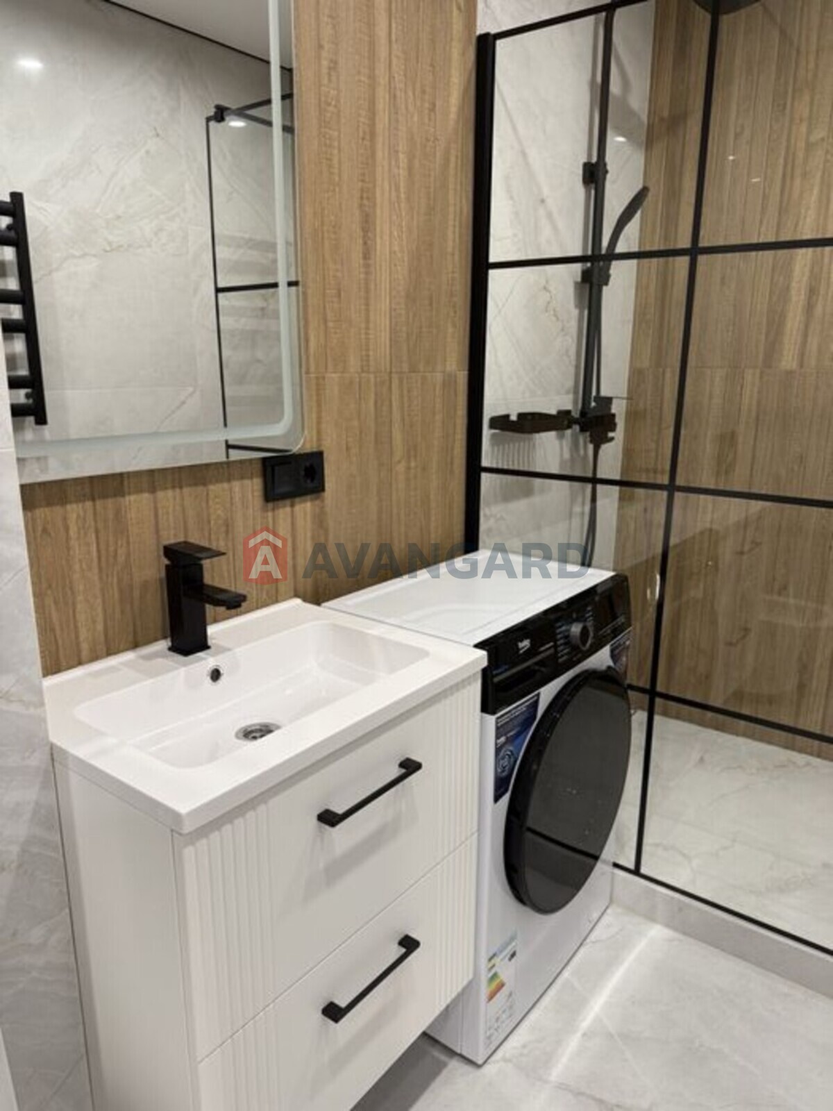 1 ����. ��������, 44/-/13 ��. �., 8/9 ���� ���� 4