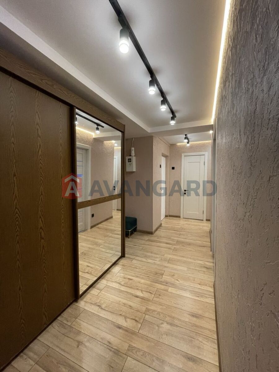 3 кім. квартира, 69/-/7 кв. м., 8/9 поверх фото 4 3 кім. квартира, 69/-/7 кв. м., 8/9 поверх фото 4