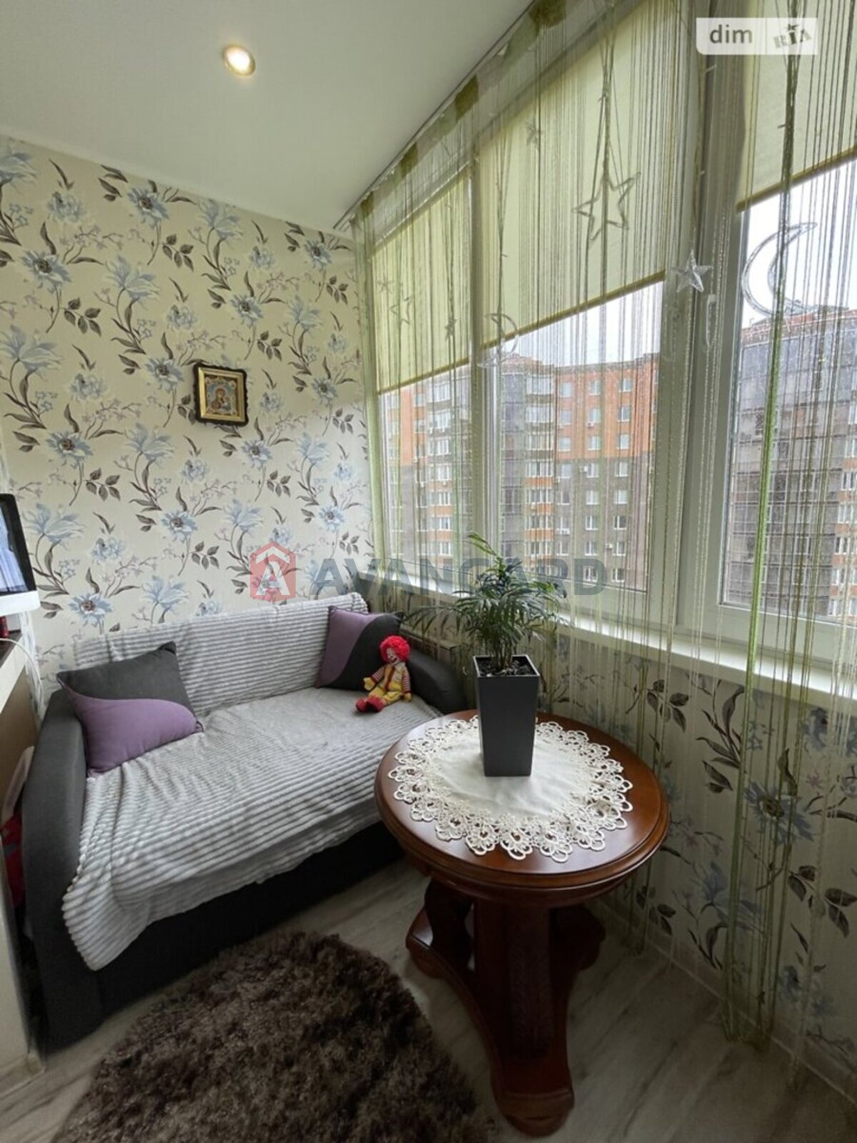 1 ����. ��������, 45/19/15 ��. �., 8/12 ���� ���� 11