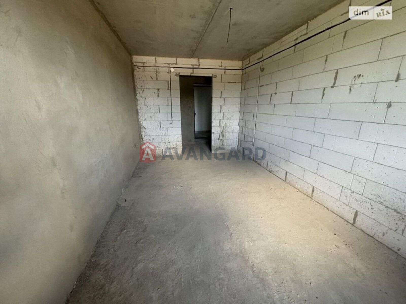 1 ����. ��������, 43/15/15 ��. �., 6/9 ���� ���� 9