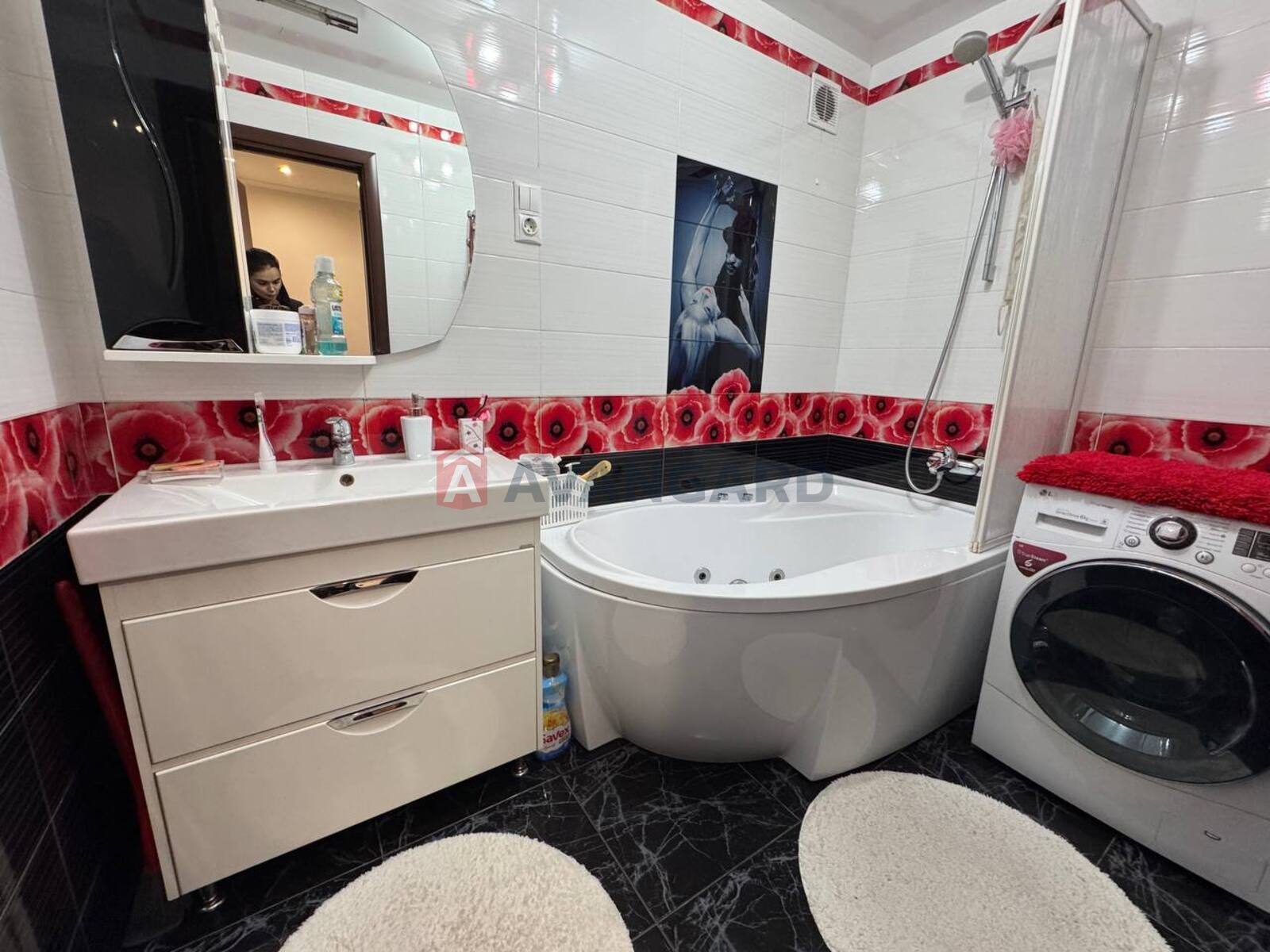 3 ��. ��������, 62/-/12 ��. �., 3/4 ������ ���� 8