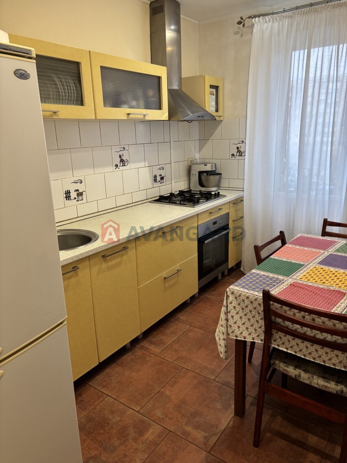 3 ��. ��������, 63/-/10 ��. �., 5/9 ������ ���� 2