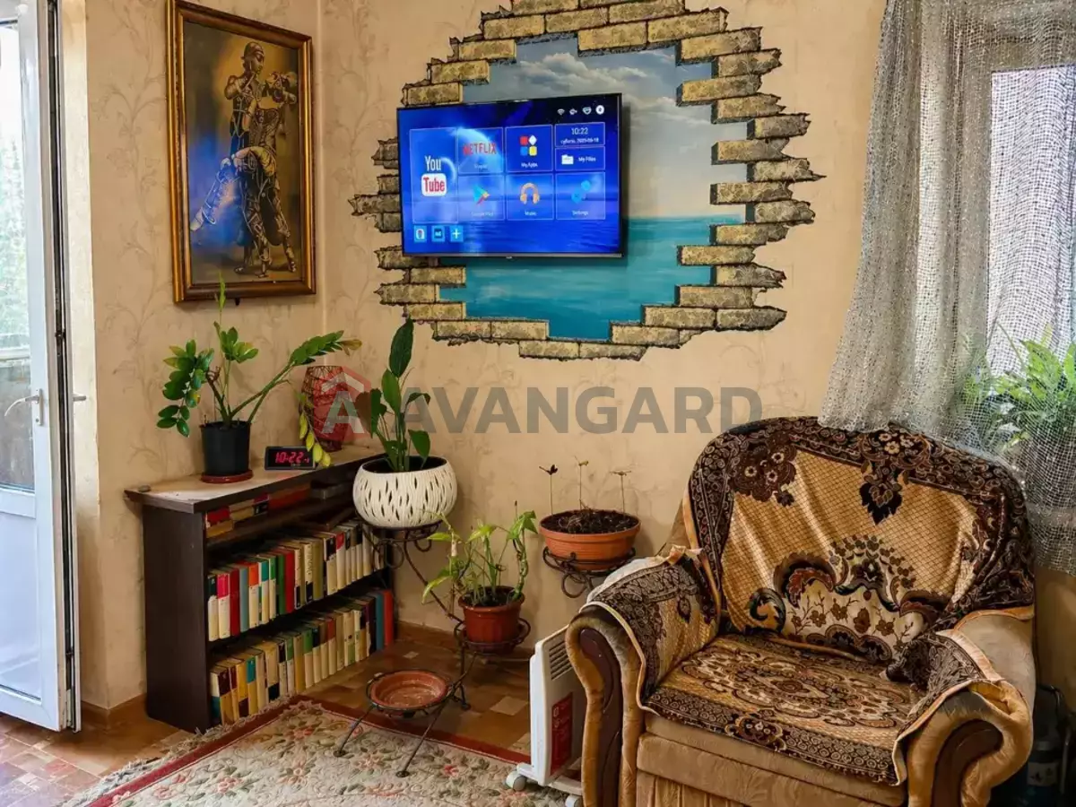 2 ��. ��������, 48/25/6 ��. �., 2/5 ������ ���� 2