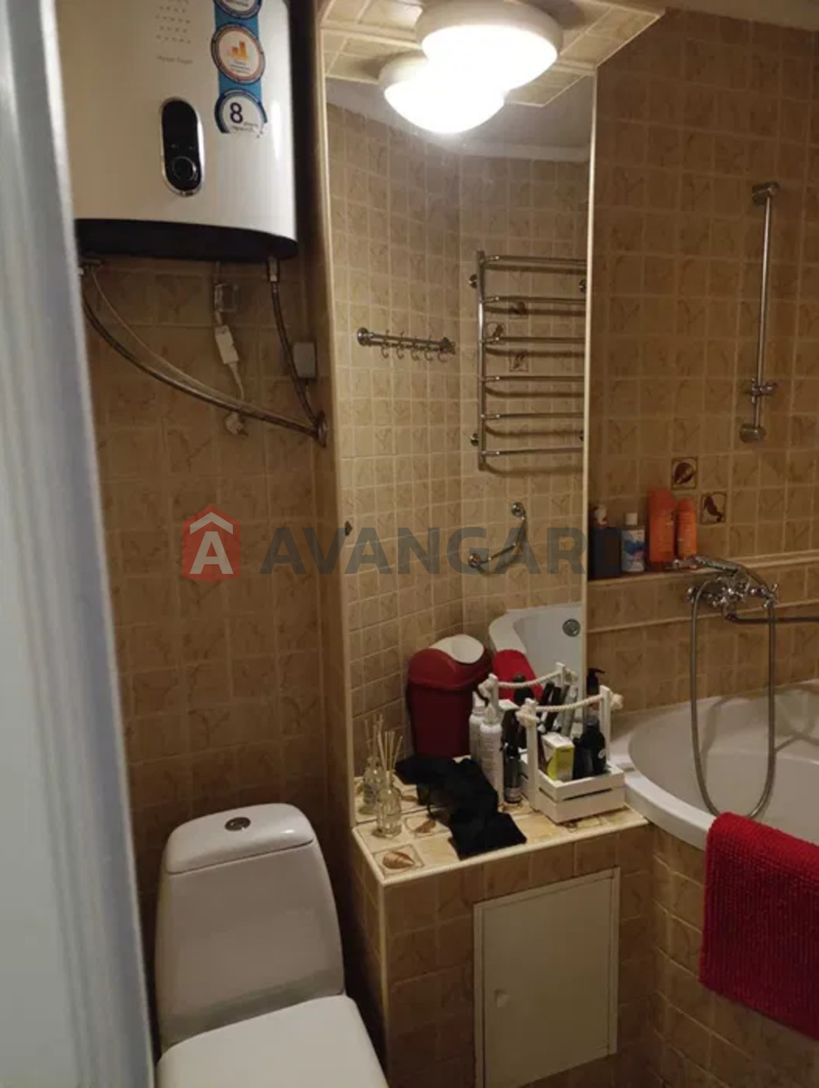 3 ��. ��������, 58/-/6 ��. �., 6/9 ������ ���� 18