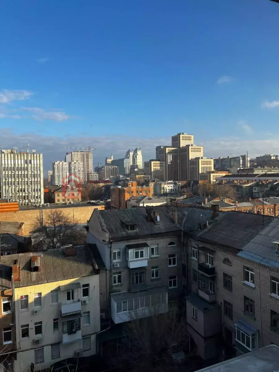 3 ����. ��������, 80/-/11 ��. �., 8/12 ���� ���� 2