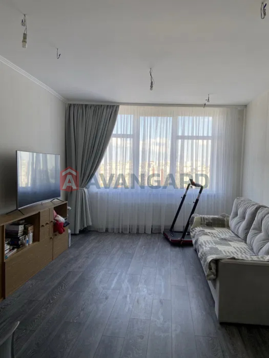 2 ��. ��������, 60/-/7 ��. �., 22/24 ������ ���� 1